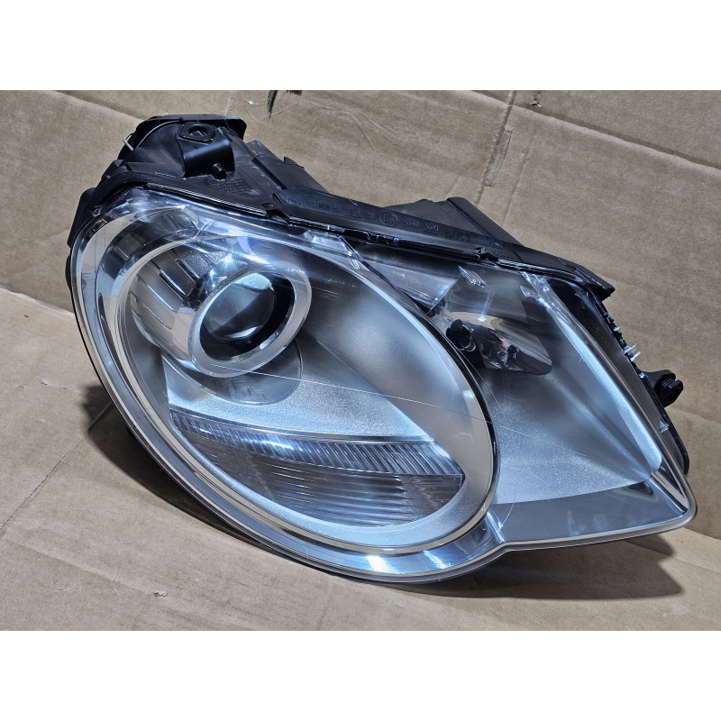 1Q0941006D Volkswagen EOS Right Halogen Headlight 2007-2011 1Q0941006B