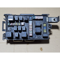 04692031AJ Dodge Charger Fuse Relay Box 2008-2009