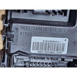 GJ7T-15604-AA Ford Body Fuse Relay Module GU5T-14C184-AAC