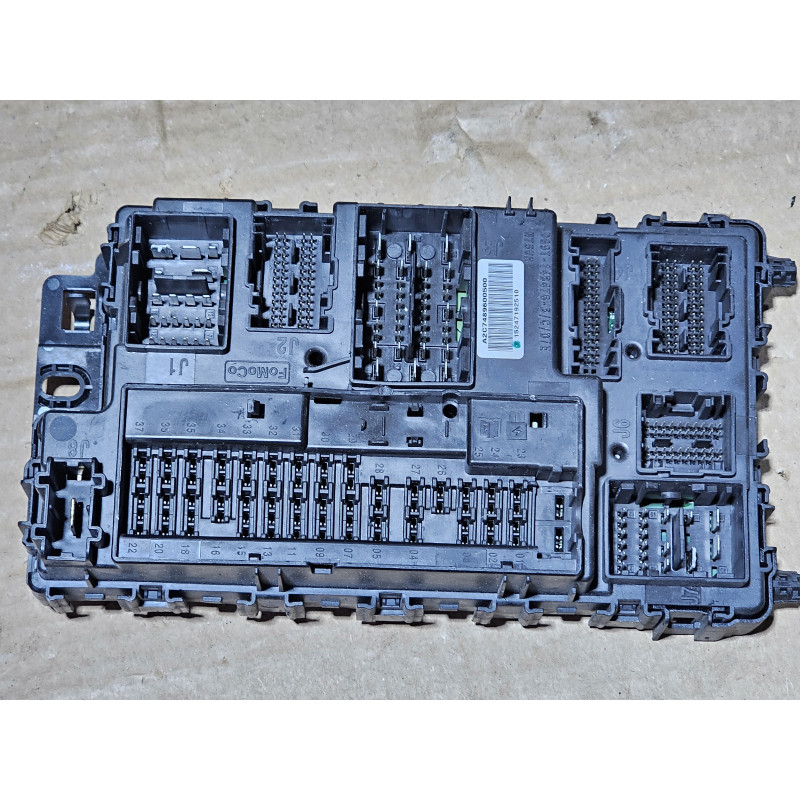 GU5T-15604-BAG Ford Edge Fuse Relay Smart Distribution Junction Box