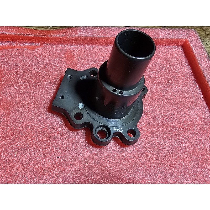 207539 Ferrari F360 Clutch Bearing Support Flange 2000-2010 193793