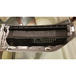 HC3Z-16720-CB Ford F-250 Right Fender Chrome Vent Badge 2017-2022