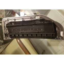 HC3Z-16720-CB Ford F-250 Right Fender Chrome Vent Badge 2017-2022