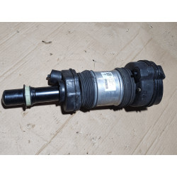 9Y0616040C Porsche Cayenne Right Air Shock Strut 2017-2022 9Y0616040B