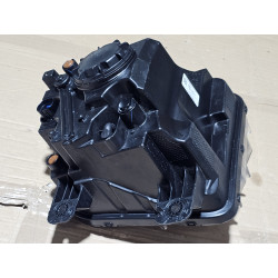 92102-K5000 Hyundai Santa Cruz Right Halogen Headlight 2022-2024