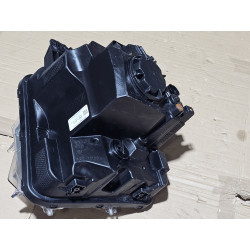 92102-K5000 Hyundai Santa Cruz Right Halogen Headlight 2022-2024