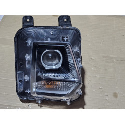 92102-K5000 Hyundai Santa Cruz Right Halogen Headlight 2022-2024