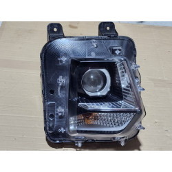 92102-K5000 Hyundai Santa Cruz Right Halogen Headlight 2022-2024