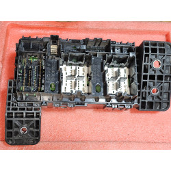 68430153AB Dodge RAM 1500 Cabin Fuse Relay Power Distribution Center Box