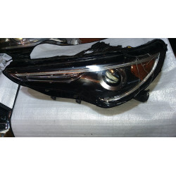 50552988 Alfa Romeo Stelvio Left LED Xenon Headlight 2018-2020