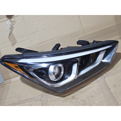92102-4Z500 Hyundai Santa Fe Sport Right LED Halogen Headlight 2016-2018