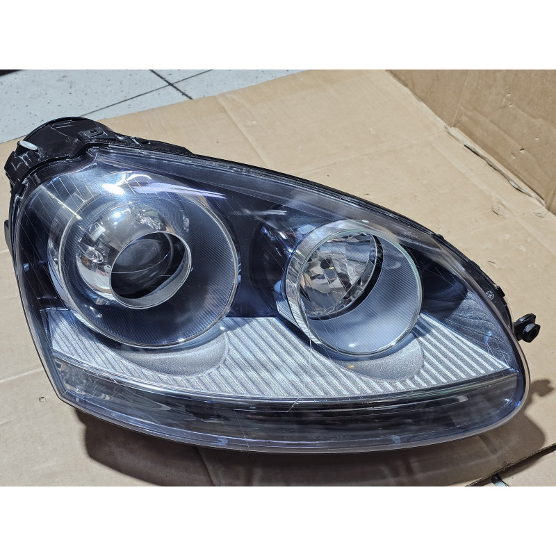 1K6941040B Volkswagen Golf Right Xenon Headlight 2005-2010