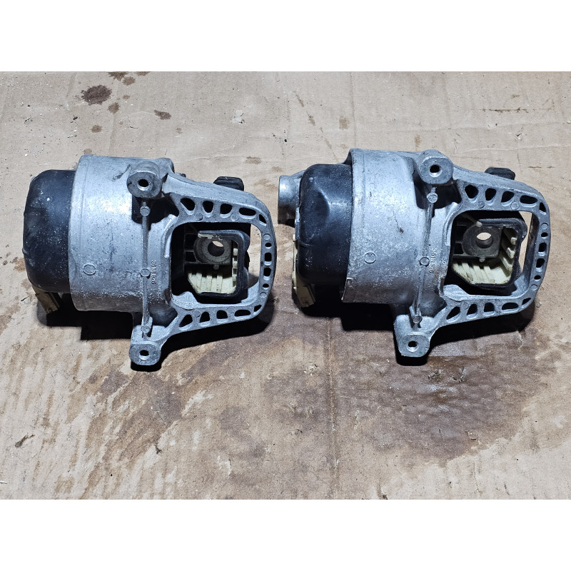 8W0199372G Audi A6 Right Front Engine Mount Support Bracket 2015-2023