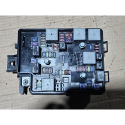 95383529 Chevrolet Sonic Fuse Relay Box Block 2012-2016 42456297