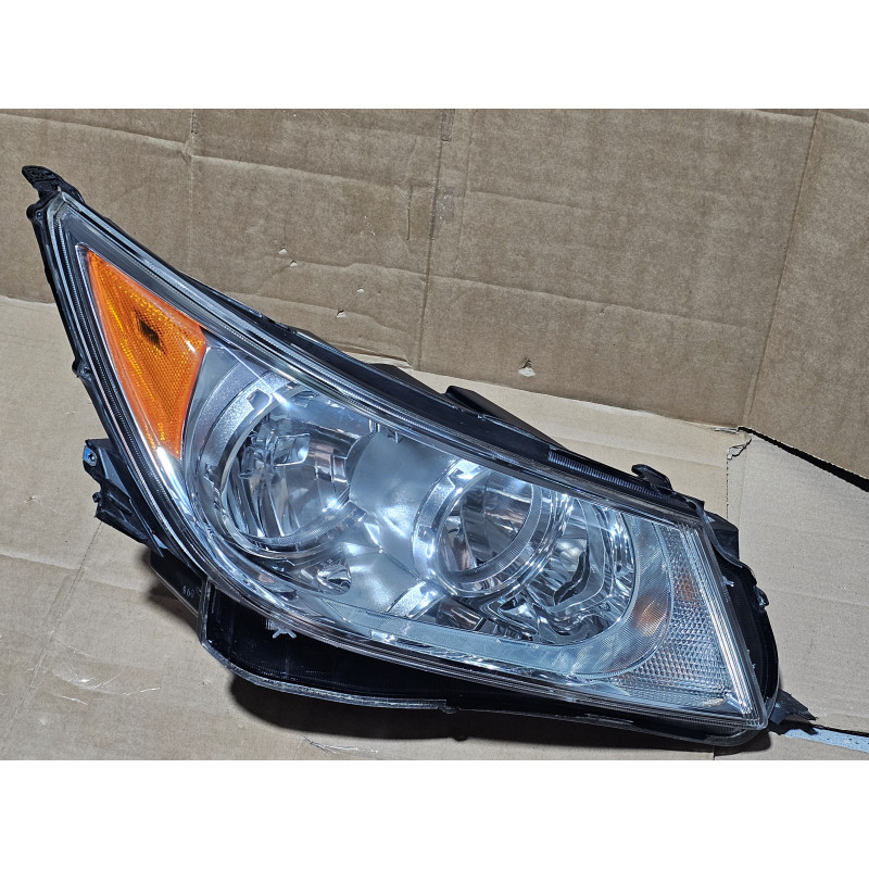 20941382 Buick LaCrosse Right Halogen Headlight 2010-2013 20806054