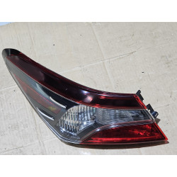 81560-06730 Toyota Camry Left LED Tail Lamp 2018-2020