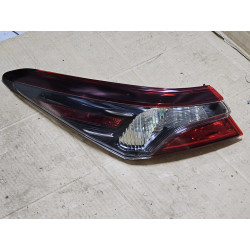 81560-06730 Toyota Camry Left LED Tail Lamp 2018-2020