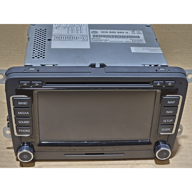3C0035684G Volkswagen Jetta Radio Media Navigation Monitor Receiver