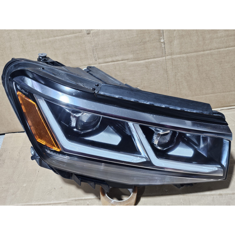 3CN941036C Volkswagen Atlas Right IQ Light Full LED Headlight 2020-2023