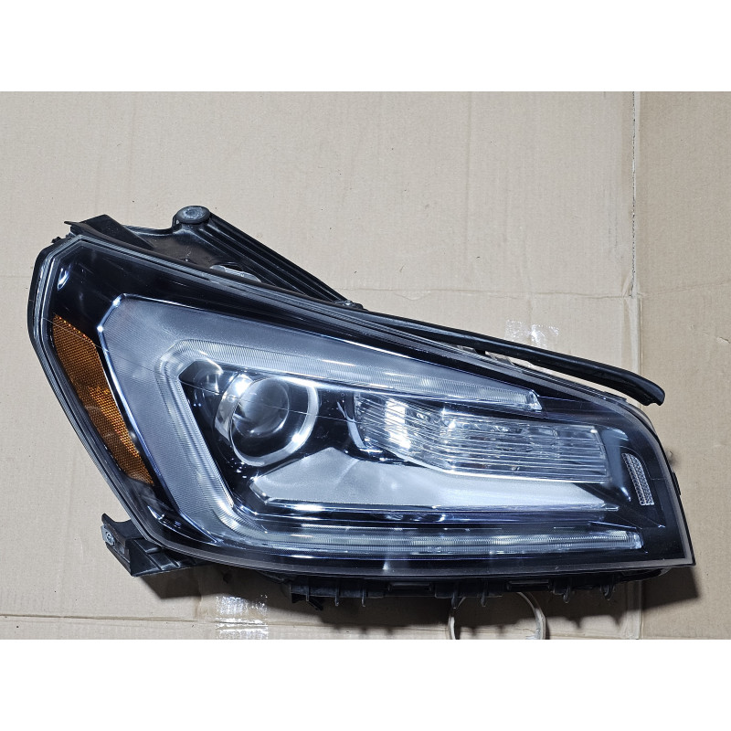 23423712 GMC Acadia Right LED Halogen Headlight 2013-2016 23358995