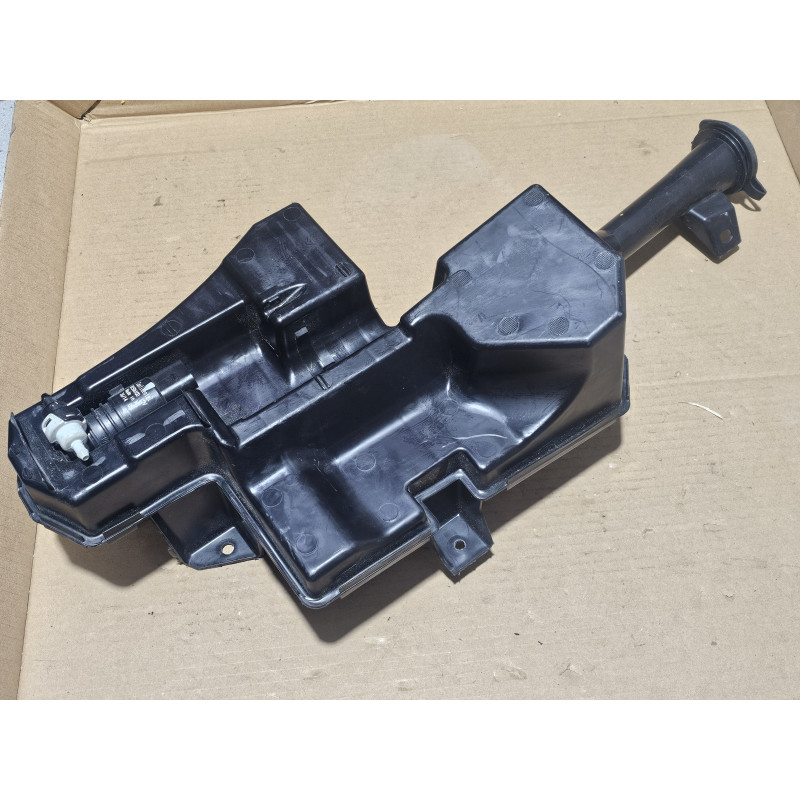 76801-TZ5-A02 Acura MDX Washer Fluid Bottle Reservoir + Motor Pump