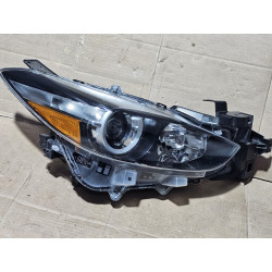 BACS-51030 Mazda 3 Right Halogen Headlight 2017-2018
