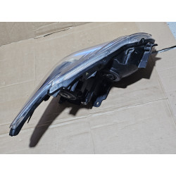 81170-47211 Toyota Prius Left Halogen Headlight 2010-2012