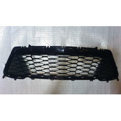 23505816 Chevrolet Camaro Lower Grille 2016-2018 23323947
