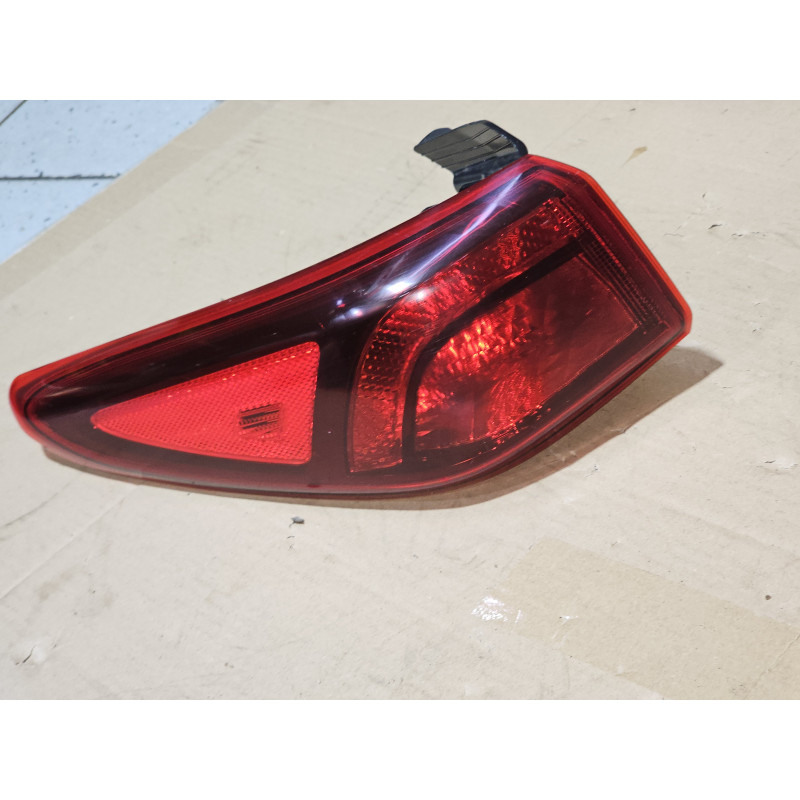 92401-J9510 Hyundai Kona Left Tail Lamp 2022-2023