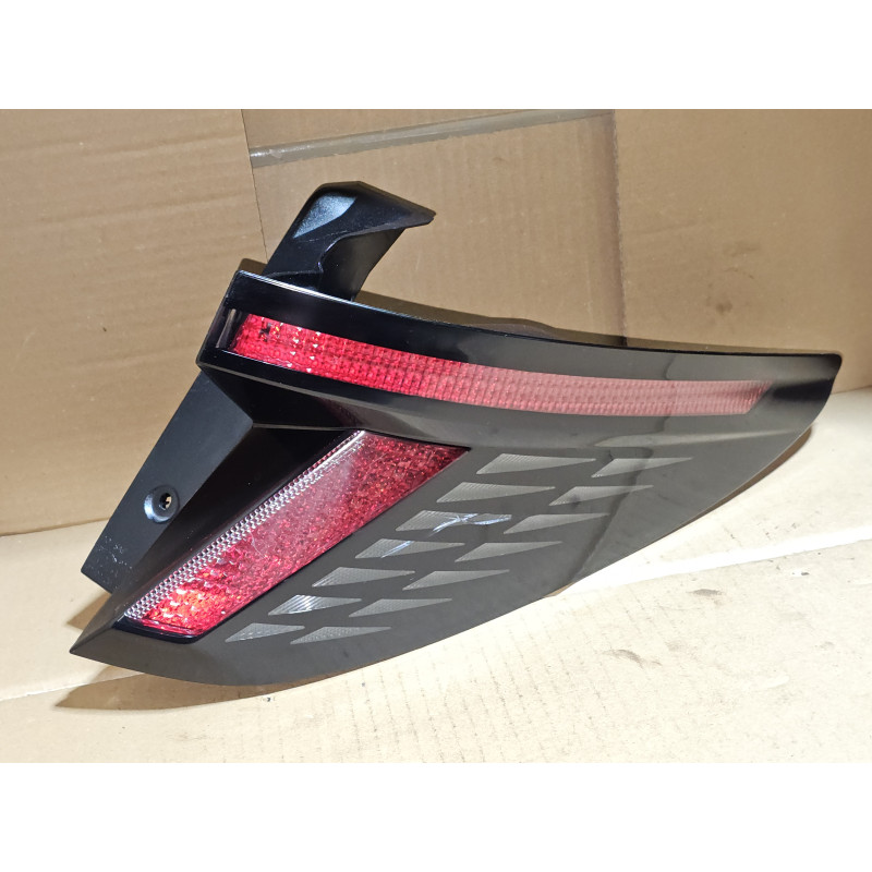 92402-CW100 Hyundai Tucson Right LED Tail Lamp 2022-2025