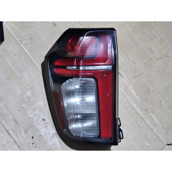 84849416 Chevrolet Tahoe Left LED Halogen Tail Lamp 2021-2023 85618751