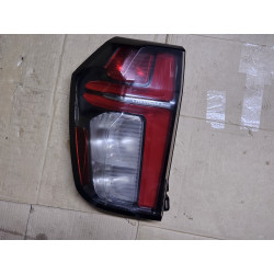 84849416 Chevrolet Tahoe Left LED Halogen Tail Lamp 2021-2023 85618751