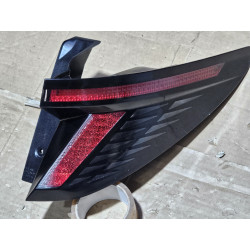 92402-CW100 Hyundai Tucson Right LED Tail Lamp 2022-2025