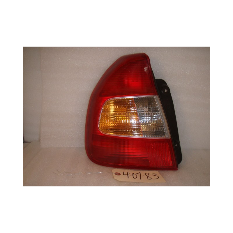 92401-250L Hyundai Accent Left Tail Lamp 2000-2002