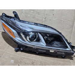 81110-08061 Toyota Sienna Right LED Halogen Headlight 2015-2020 81110-08060