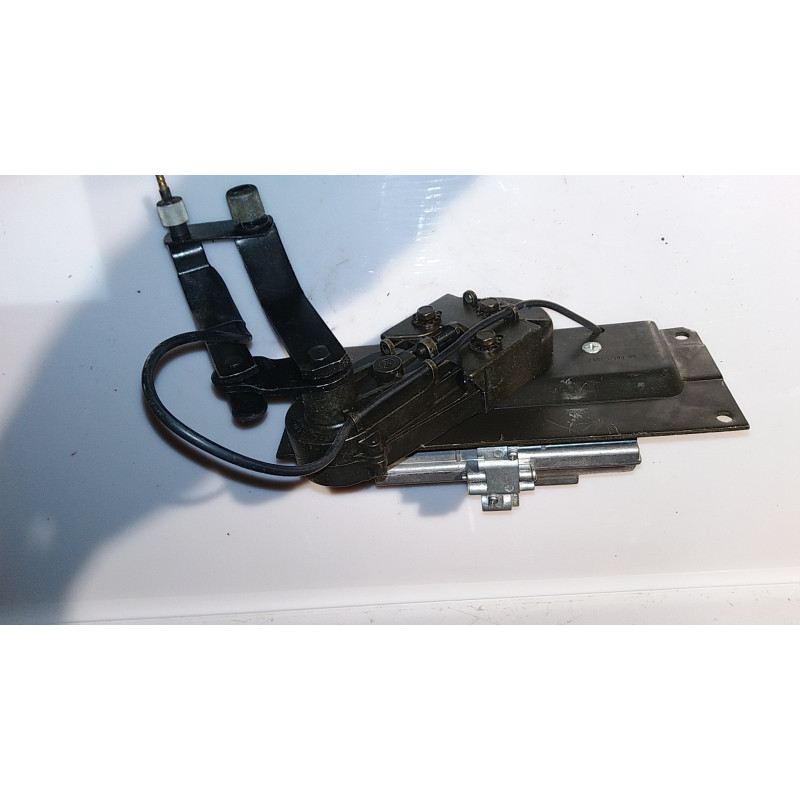 E6HT-17504-AA Ford CL Pneumatic Windshield Wiper Motor 1978-1991