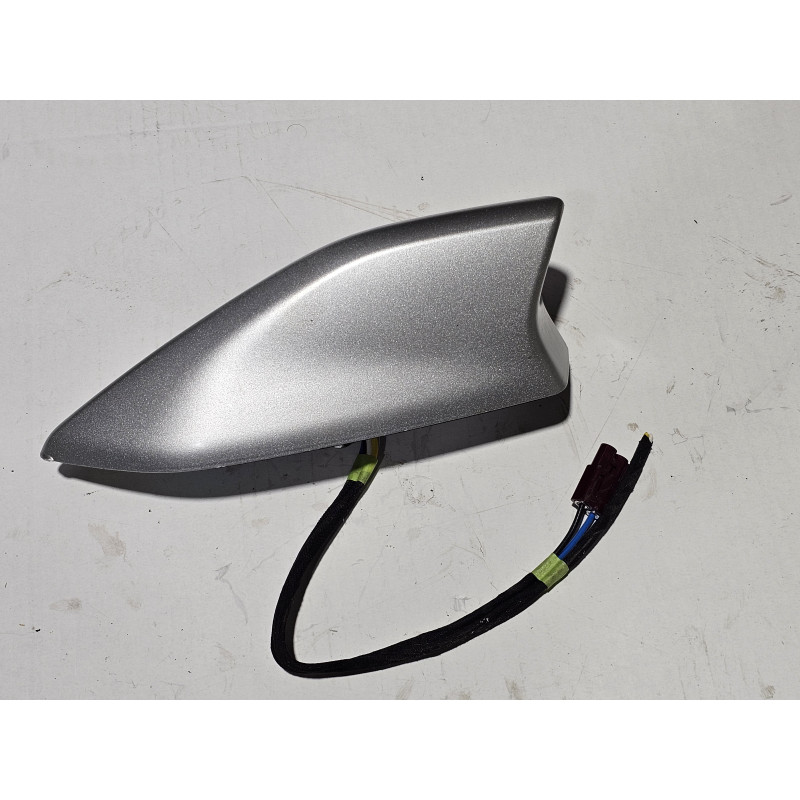 84881233 Chevrolet Equinox Roof Shark GPS Radio Antenna 2018-2024