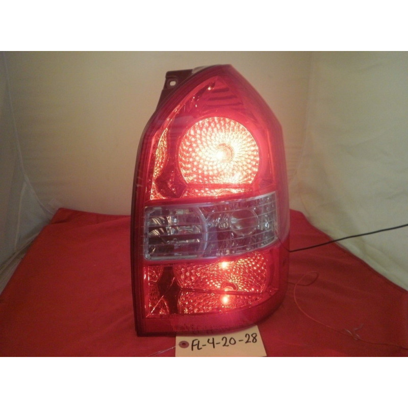 92402-2E050 Hyundai Tucson Right Tail Lamp 2005-2008