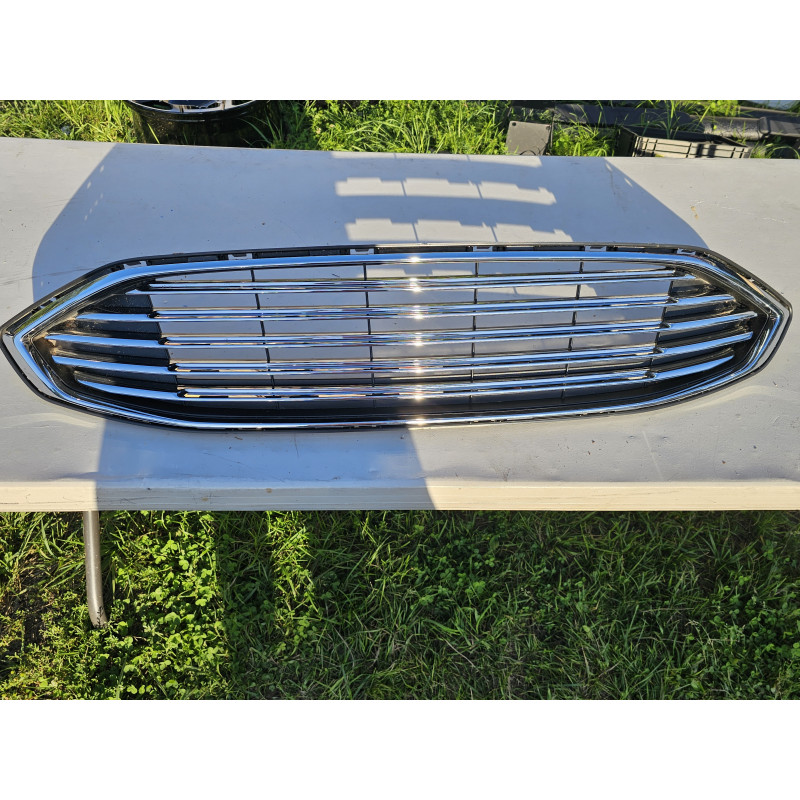 HS73-8150-AEW Ford Fusion Chrome Grille 2017-2018 HS73-8200-AG