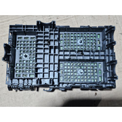 68478064AA Chrysler Pacifica Fuse Relay Box 2020