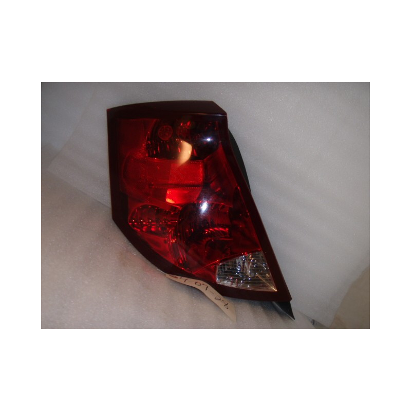 16530981 Saturn Ion Tail Lamp 2003-2007