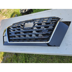 62310-9VC5A Nissan Kicks Grille 2021-2025 62310-5R05A