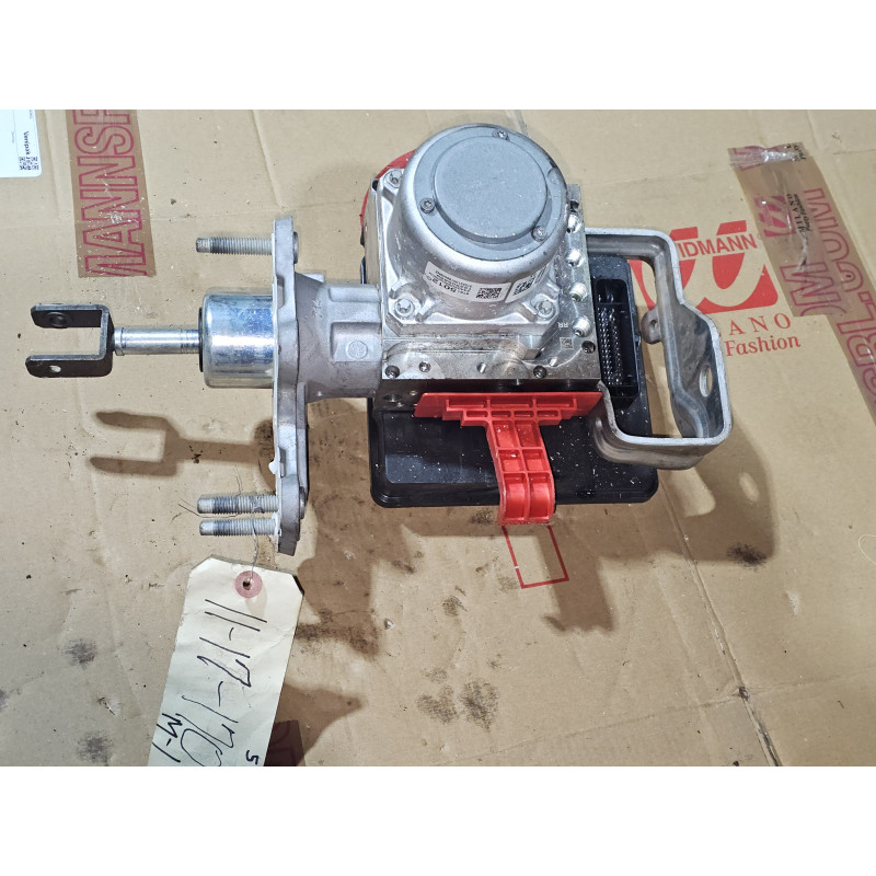 87815016 Chevrolet Silverado 1500 Brake Master Cylinder Booster ABS Pump