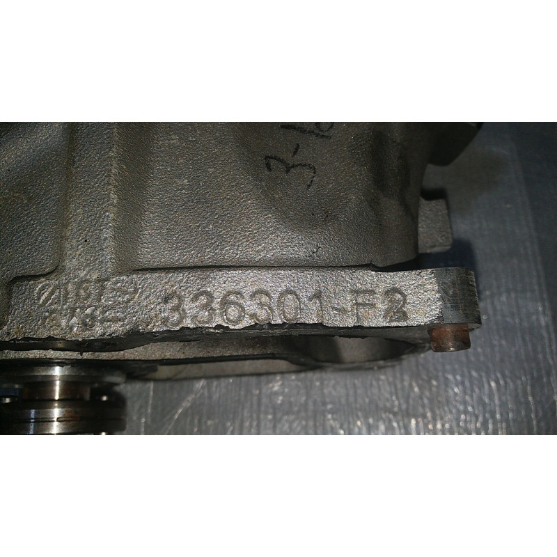 12670289 Chevrolet Camaro SS Eaton Supercharger Head Housing Cover 2015