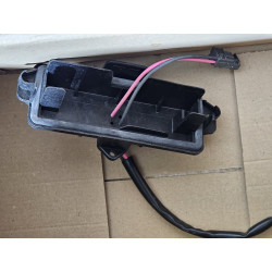 10R-020675 Toyota Crown Headlight Cover Cap