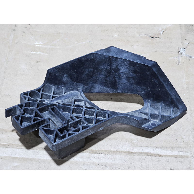 BMW X6 Left Headlight Mount Support Bracket 2014-2019 | X5