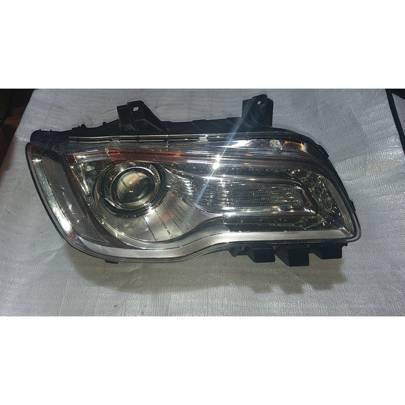 68269810AA Chrysler 300 Right LED Halogen Headlight 2015-2023