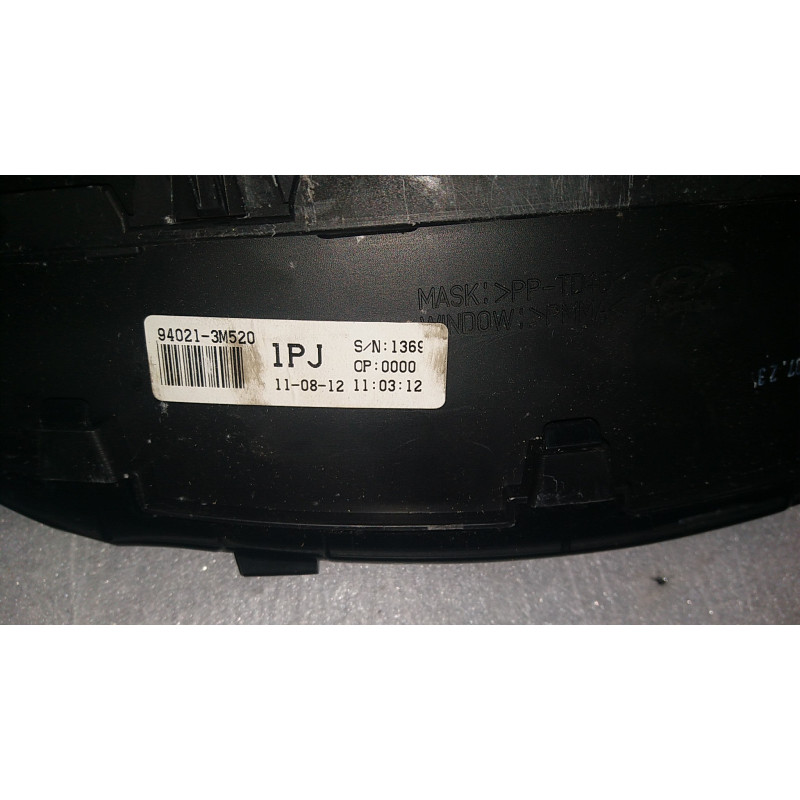 94021-3M520 Hyundai Genesis Instrument Gauge Cluster 2012-2014