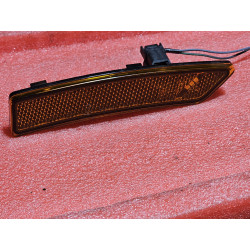 LC5B-15A424-A Lincoln Corsair FRONT BUMPER LED MARKER LIGHT LAMP 2020-2025