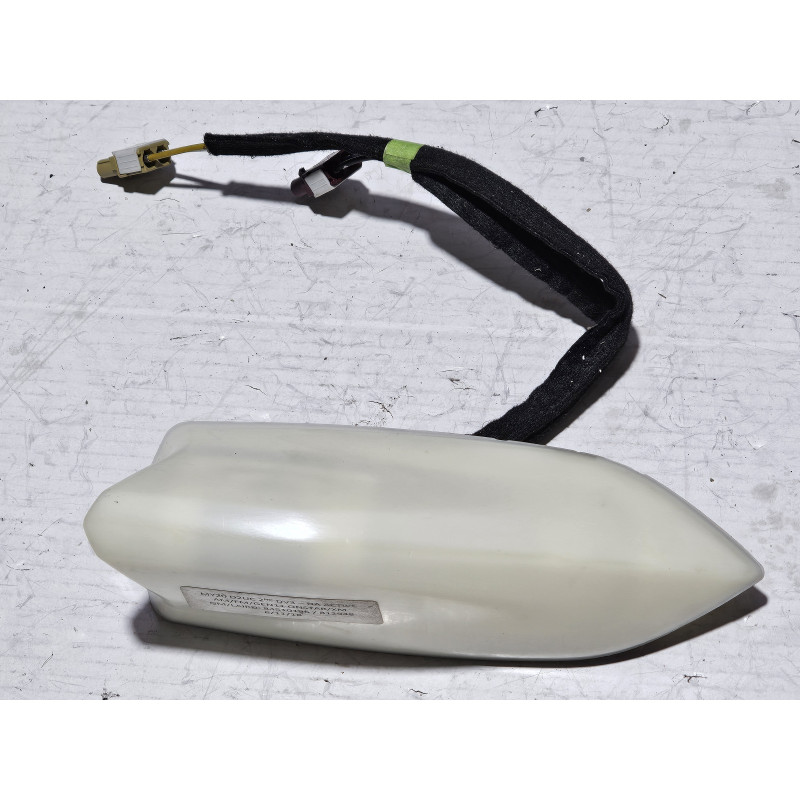 84510196 Chevrolet Equinox Shark Radio Antenna 2018-2023